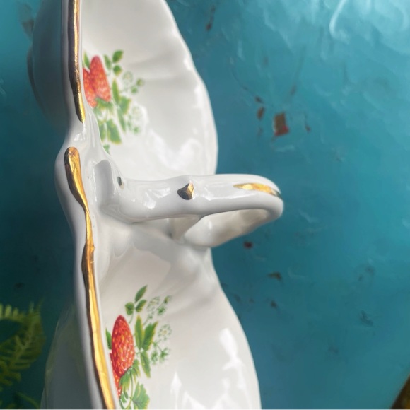 Vintage Strawberry Porcelain Condiments Tray, Gold-rimmed, w/ Handle - Picture 8 of 8